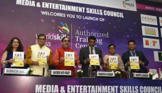  Union Minister for Skill Development and Entrepreneurship, Dr. Mahendra Nath Pandey releasing the publication at the launch of the Media & Entertainment Skills Council Authorized WorldSkills India Training Center (AWSITC), in New Delhi on October 15, 2019