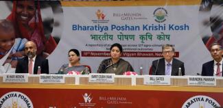 Union Minister for Women & Child Development and Textiles, Smriti Irani and the Co-Chair of the Bill & Melinda Gates Foundation, Bill Gates at the launch of the Bharatiya Poshan Krishi Kosh, in New Delhi on November 18, 2019.